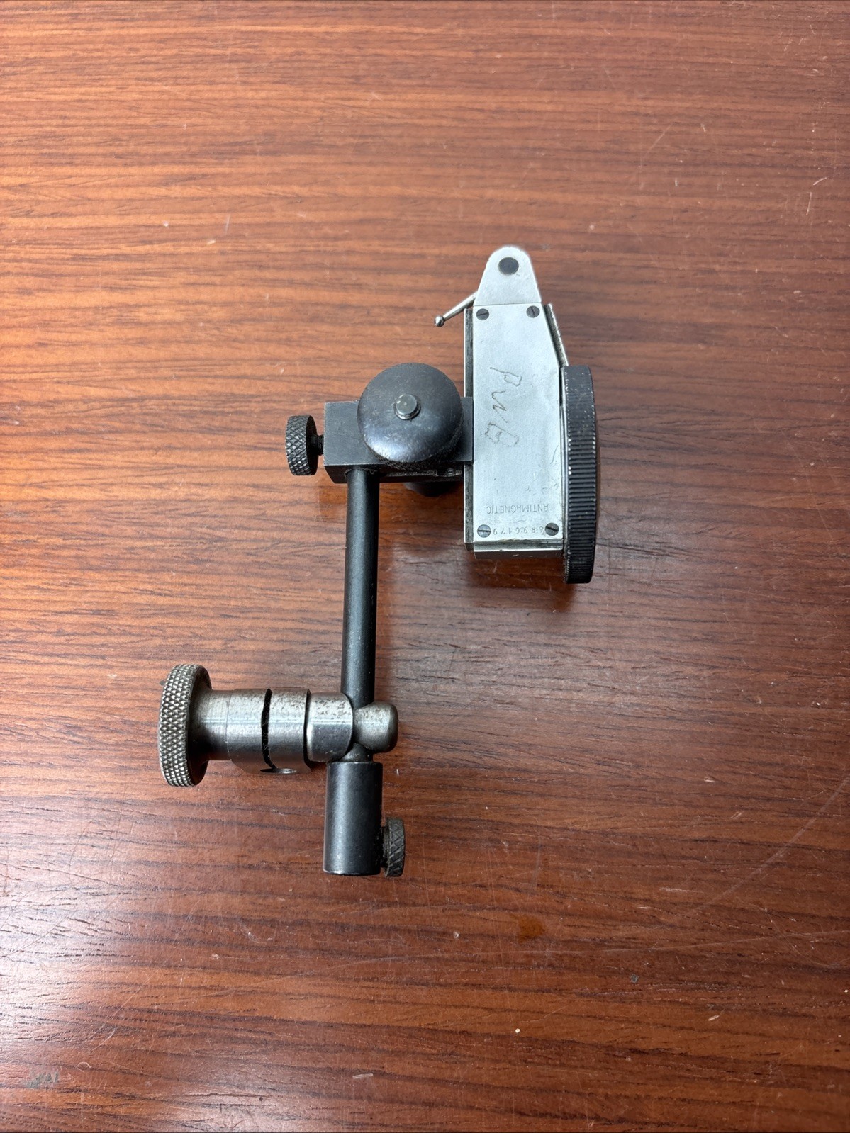 Brown & Sharpe BesTest 7031-3 Dial Test Indicator — photo 4