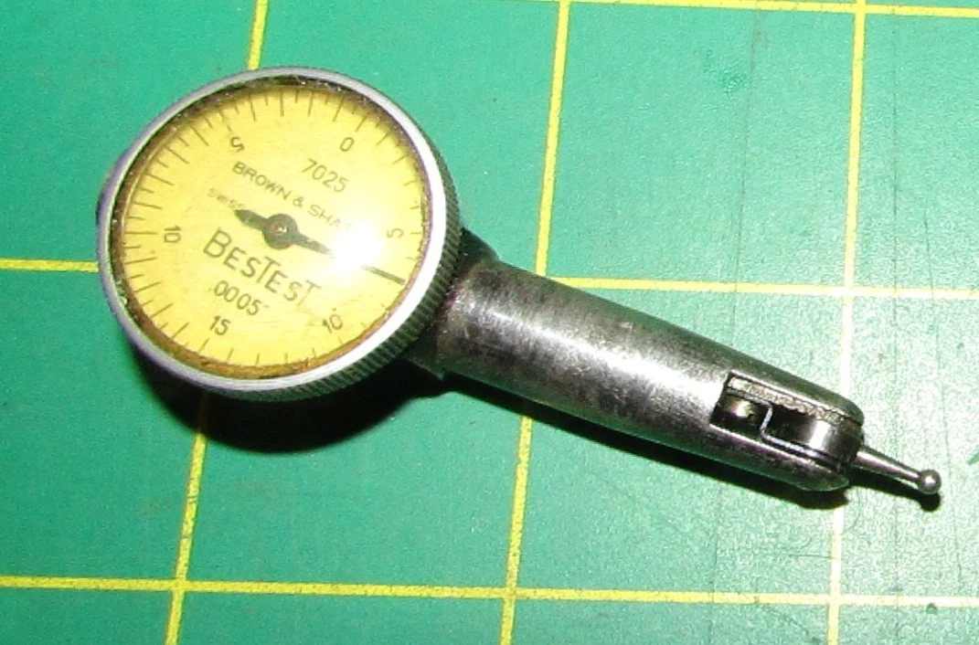 Brown & Sharpe Best Test 7025 Dial Test Indicator .0005