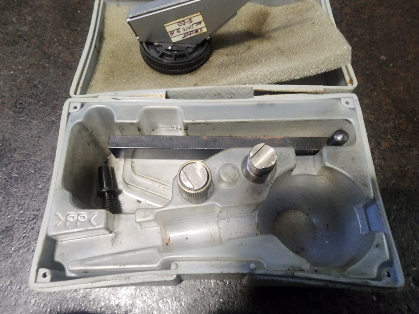 Mitutoyo 513-446T Dial Test Indicator — photo 7
