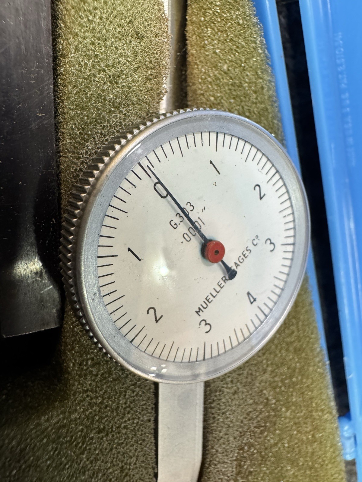 Mueller Gage G303 Dial Indicator — photo 2