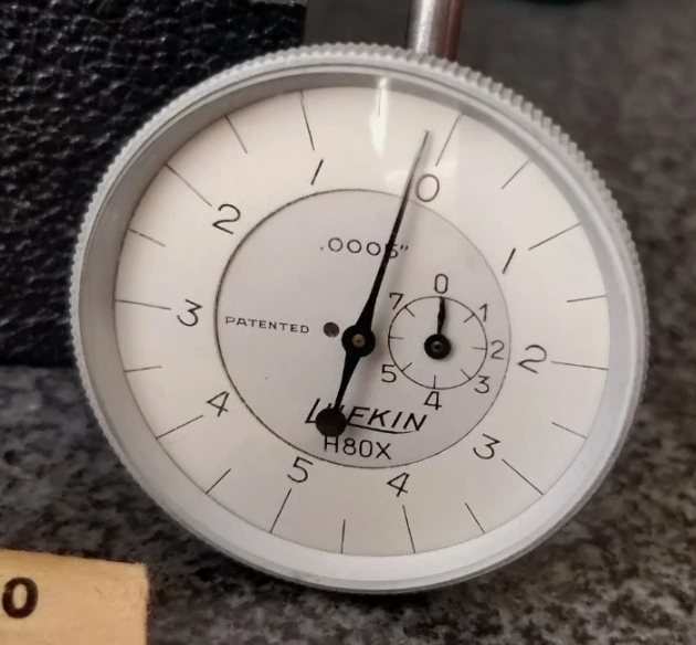 Lufkin H80X dial with 0-5-0 balanced scale and 0–7 revolution counter